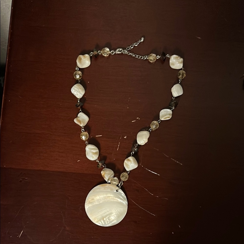 Shell necklace